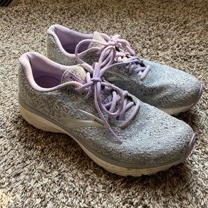 Brooks Anthem 2 size 10